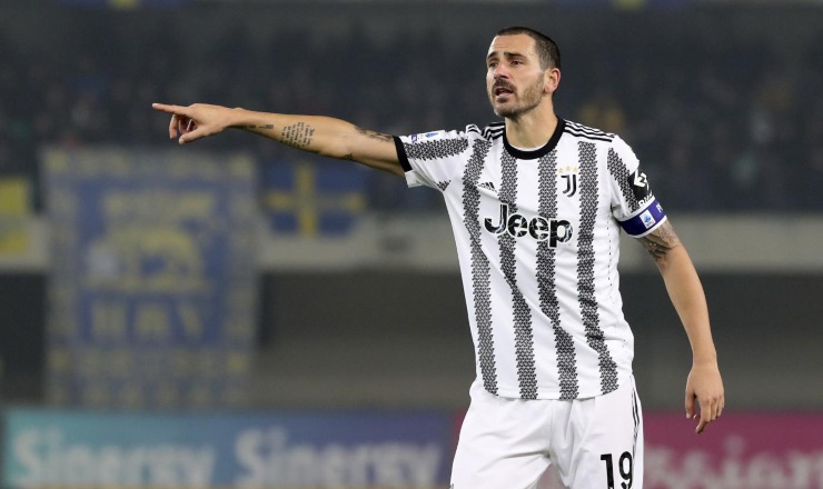 Bonucci diventa allenatore: l'obiettivo è allenare la Juventus.