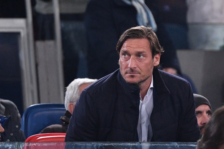 Francesco Totti in tribuna - Foto Lapresse - Ilpallonegonfiato