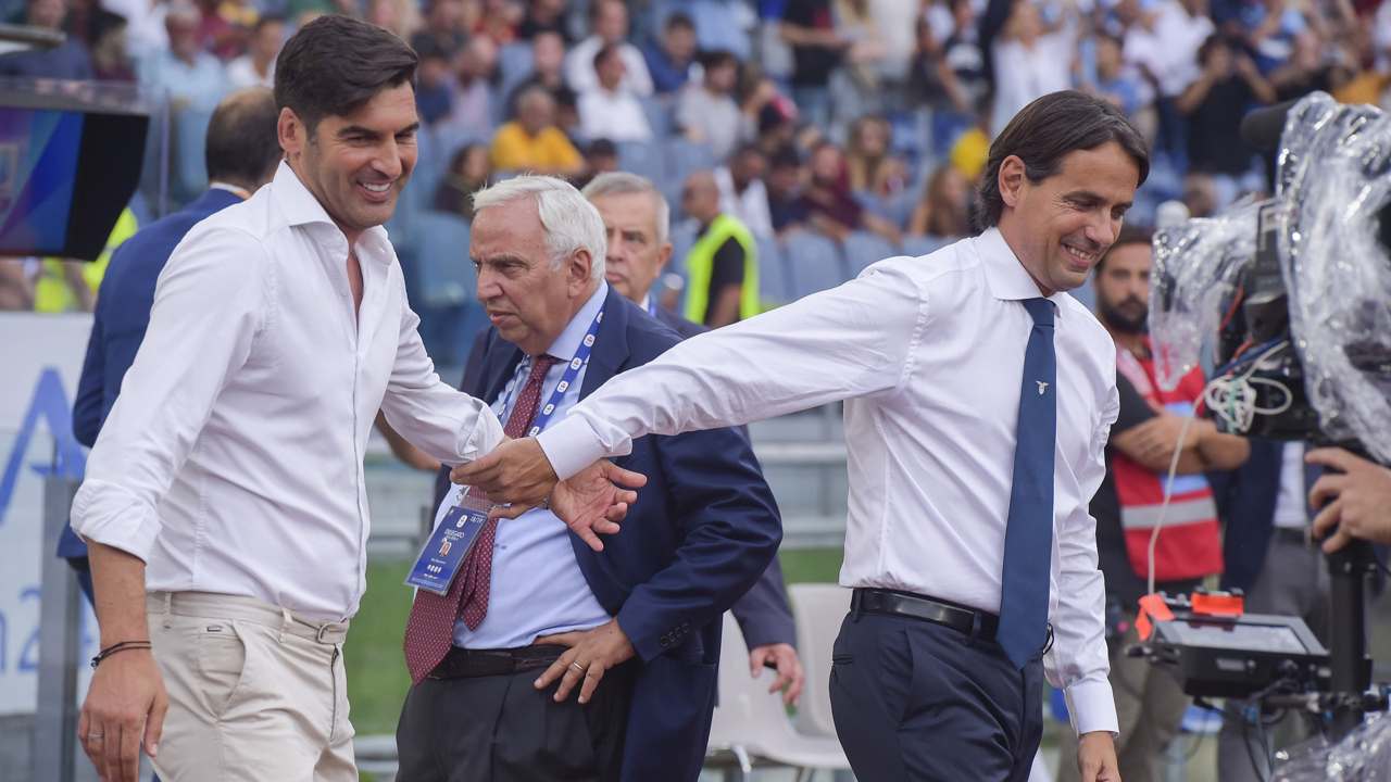 Paulo Fonseca e Simone Inzaghi - Foto Lapresse - Ilpallonegonfiato