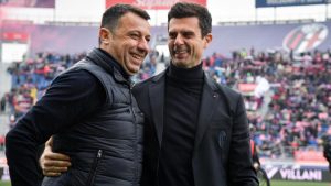 Roberto D'Aversa e Thiago Motta - Foto Lapresse - Ilpallonegonfiato