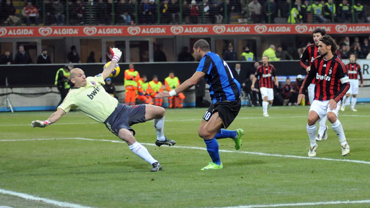 Un derby di Milano - Foto Lapresse - Ilpallonegonfiato