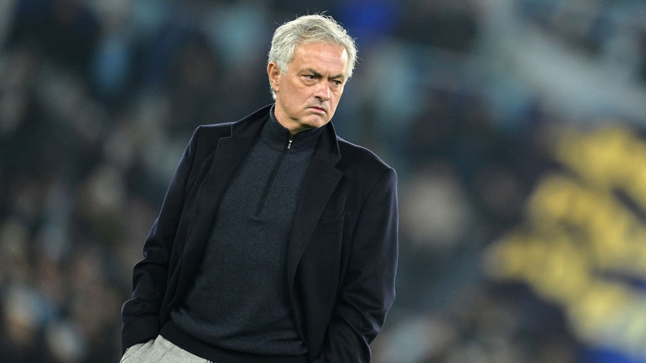 Josè Mourinho - Foto Lapresse - Ilpallonegonfiato