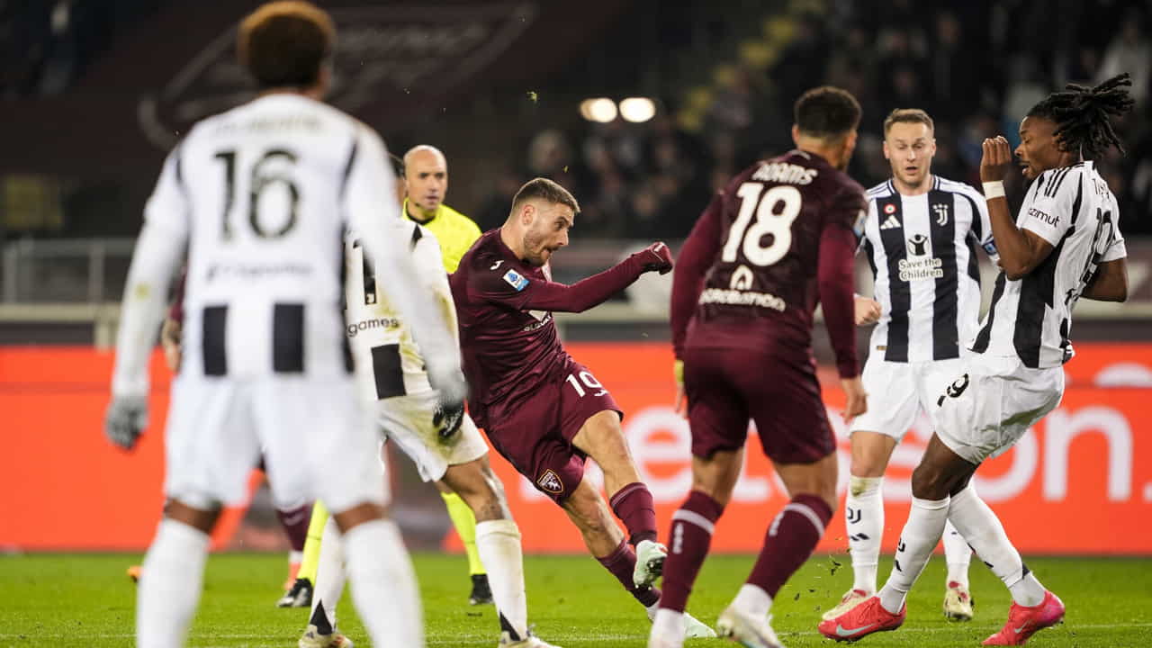 L'ultimo derby di Torino - Foto Lapresse - Ilpallonegonfiato