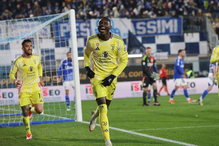 Kolo Muani a segno con la maglia della Juventus - Foto Lapresse - Ilpallonegonfiato