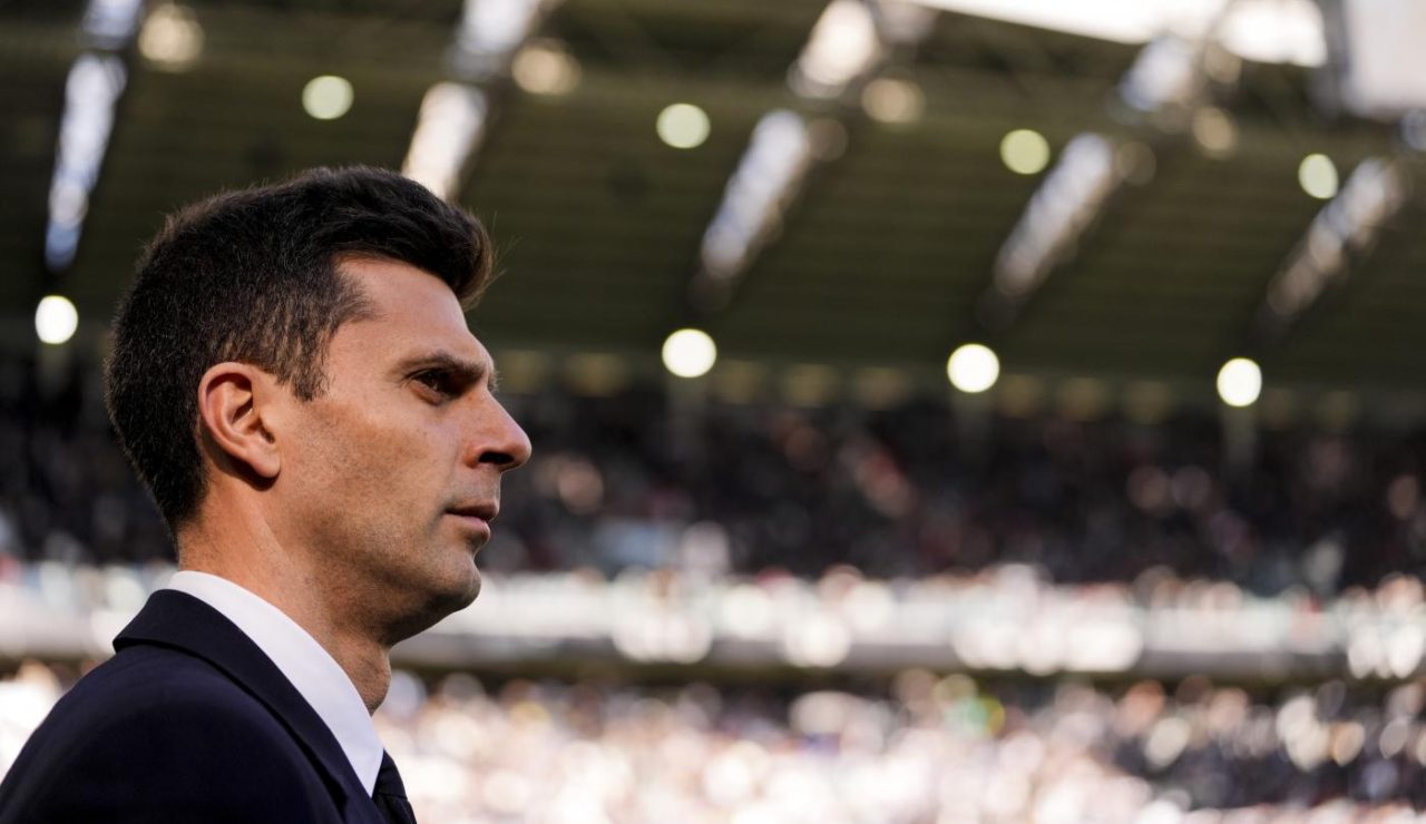 Il fantasista dice sì alla Juventus: a disposizione di Thiago Motta dalla prossima estate.